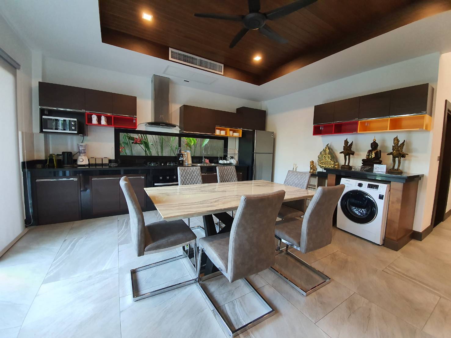 Pet-friendly 3-Bedroom House with Communal Pool
