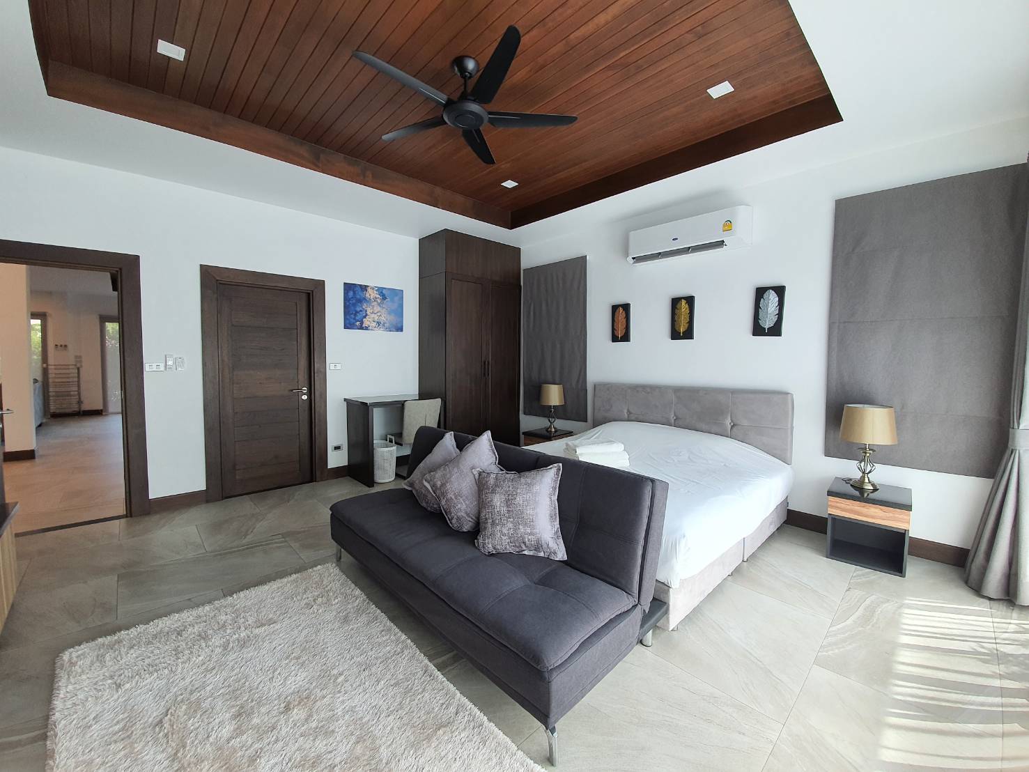 Pet-friendly 3-Bedroom House with Communal Pool