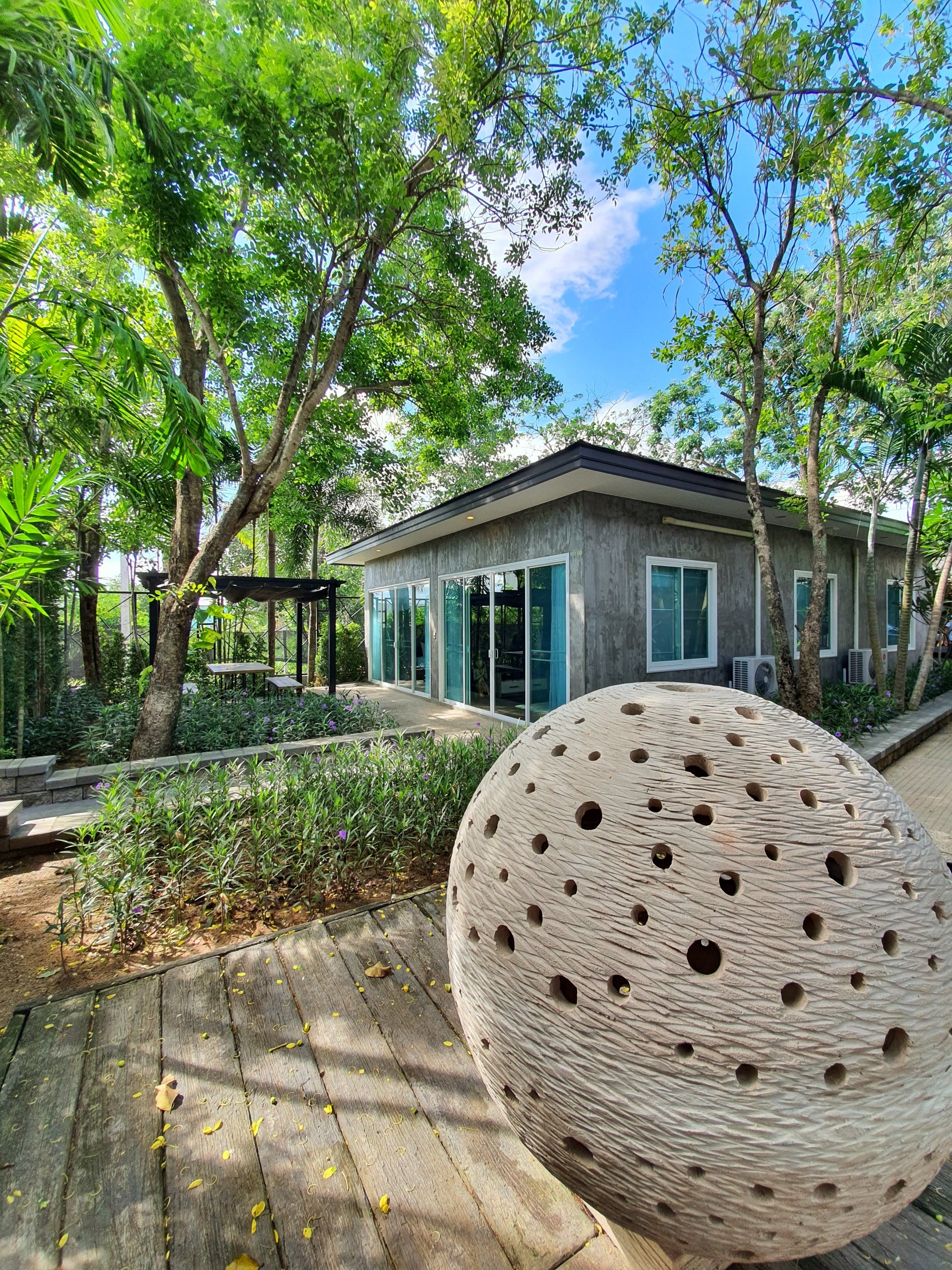 2-bedroom Leafy House in Chalong (Newly renovated!)