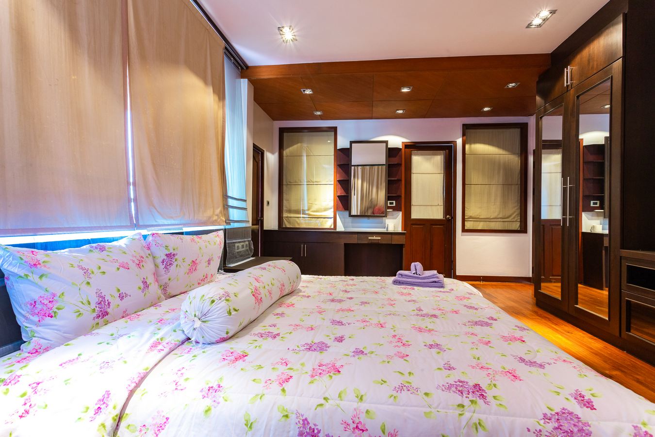 4-Bedroom Asian Contemporary House with Pool near Phuket Town