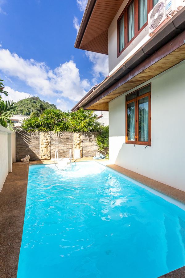 4-Bedroom Asian Contemporary House with Pool near Phuket Town