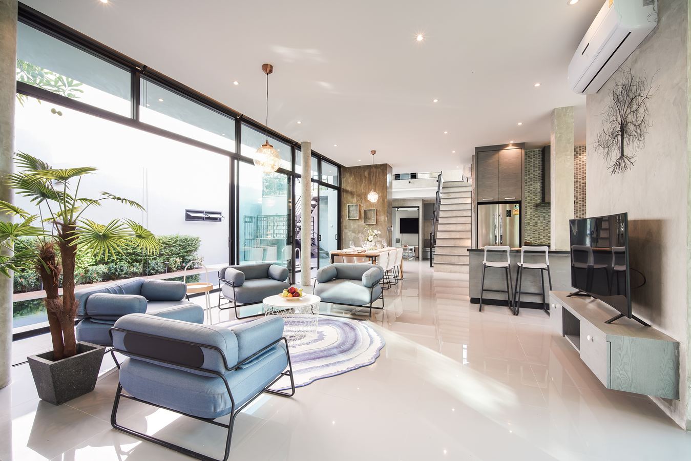 Strikingly Stylish 4-Bedroom Pool Villa