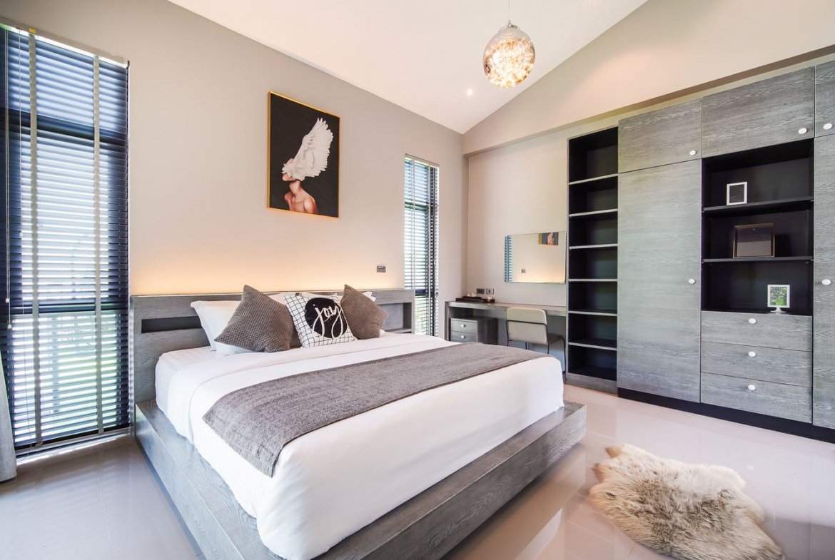 Strikingly Stylish 4-Bedroom Pool Villa