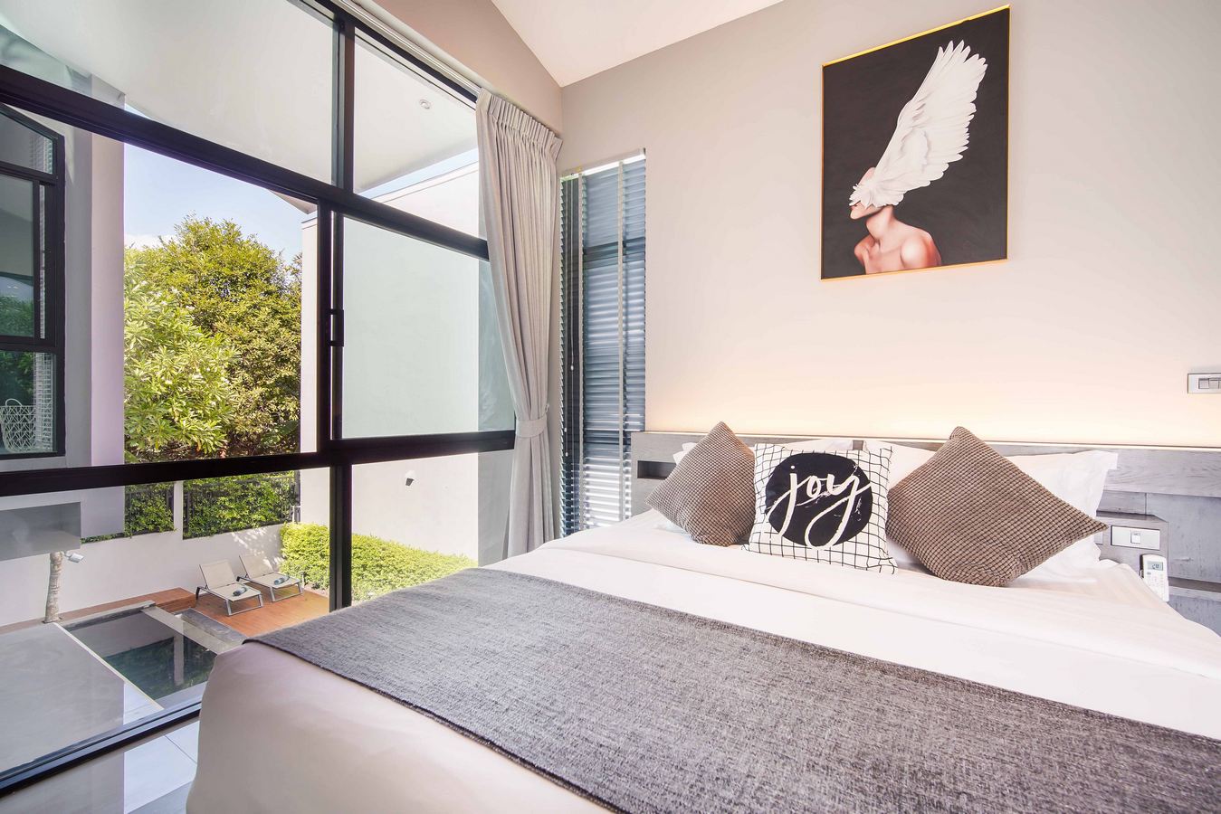 Strikingly Stylish 4-Bedroom Pool Villa