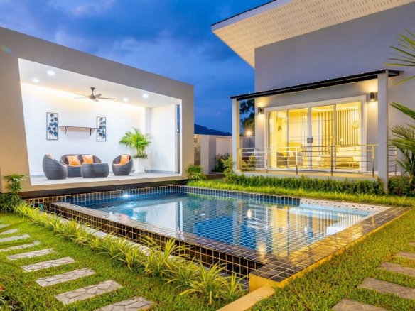 A La Mode Pool Villa in Rawai