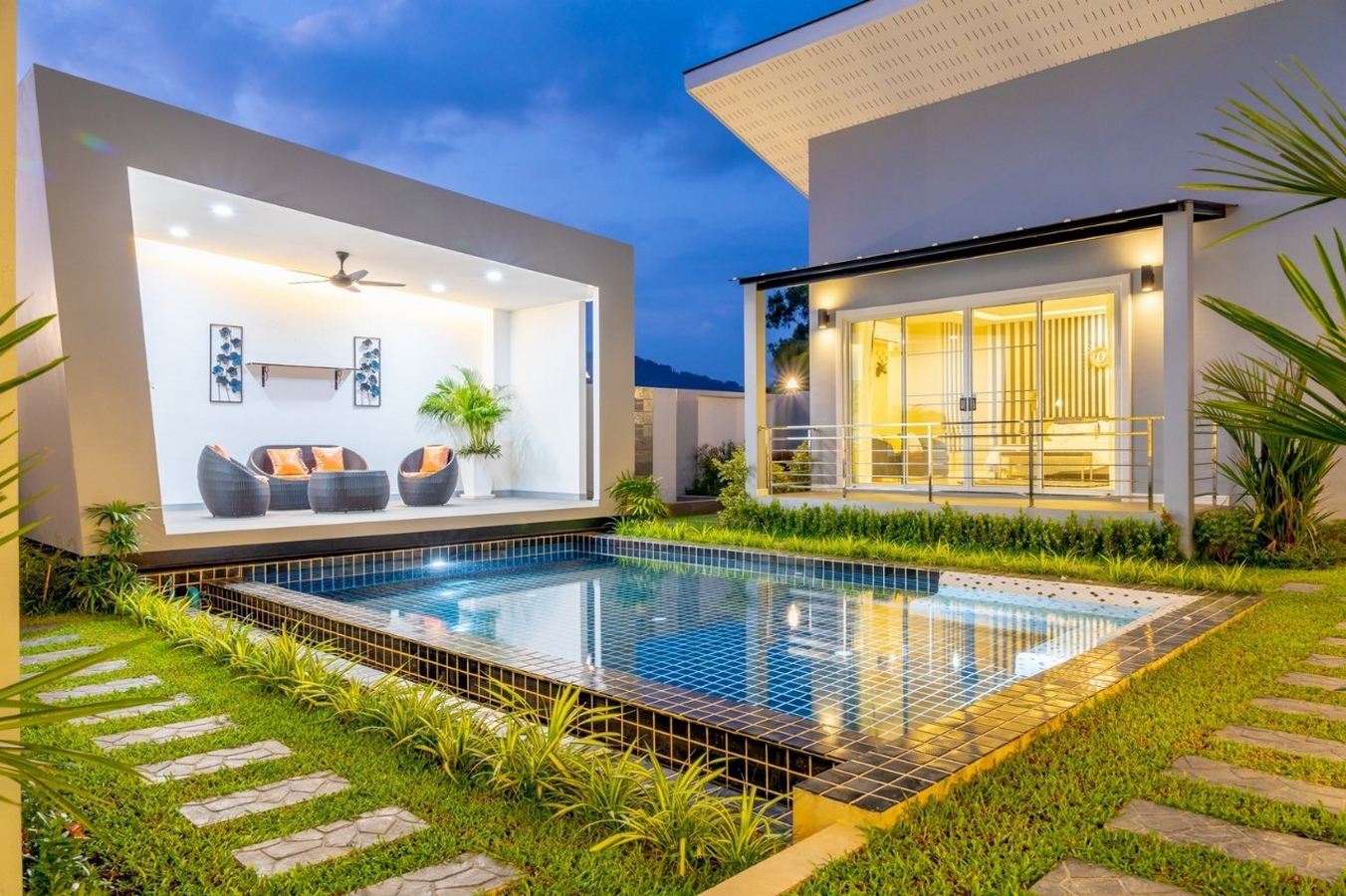 A La Mode Pool Villa in Rawai