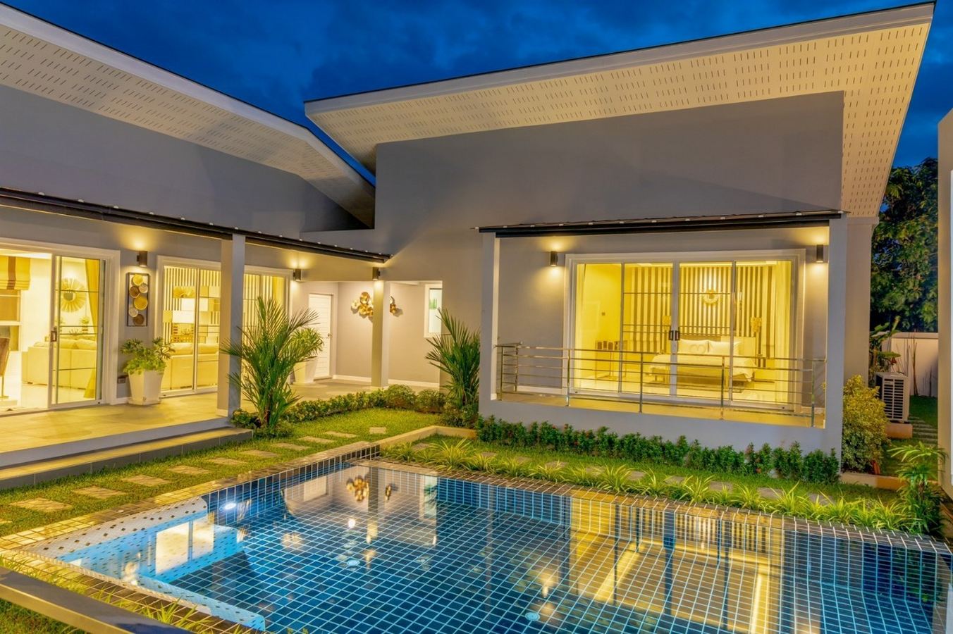 A La Mode Pool Villa in Rawai