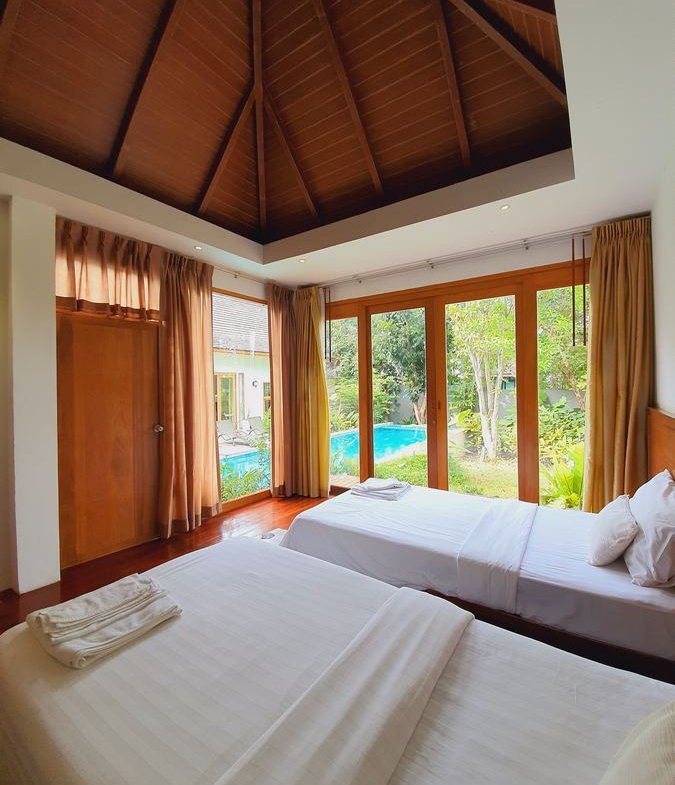 Lovable Pool Villa in Chalong