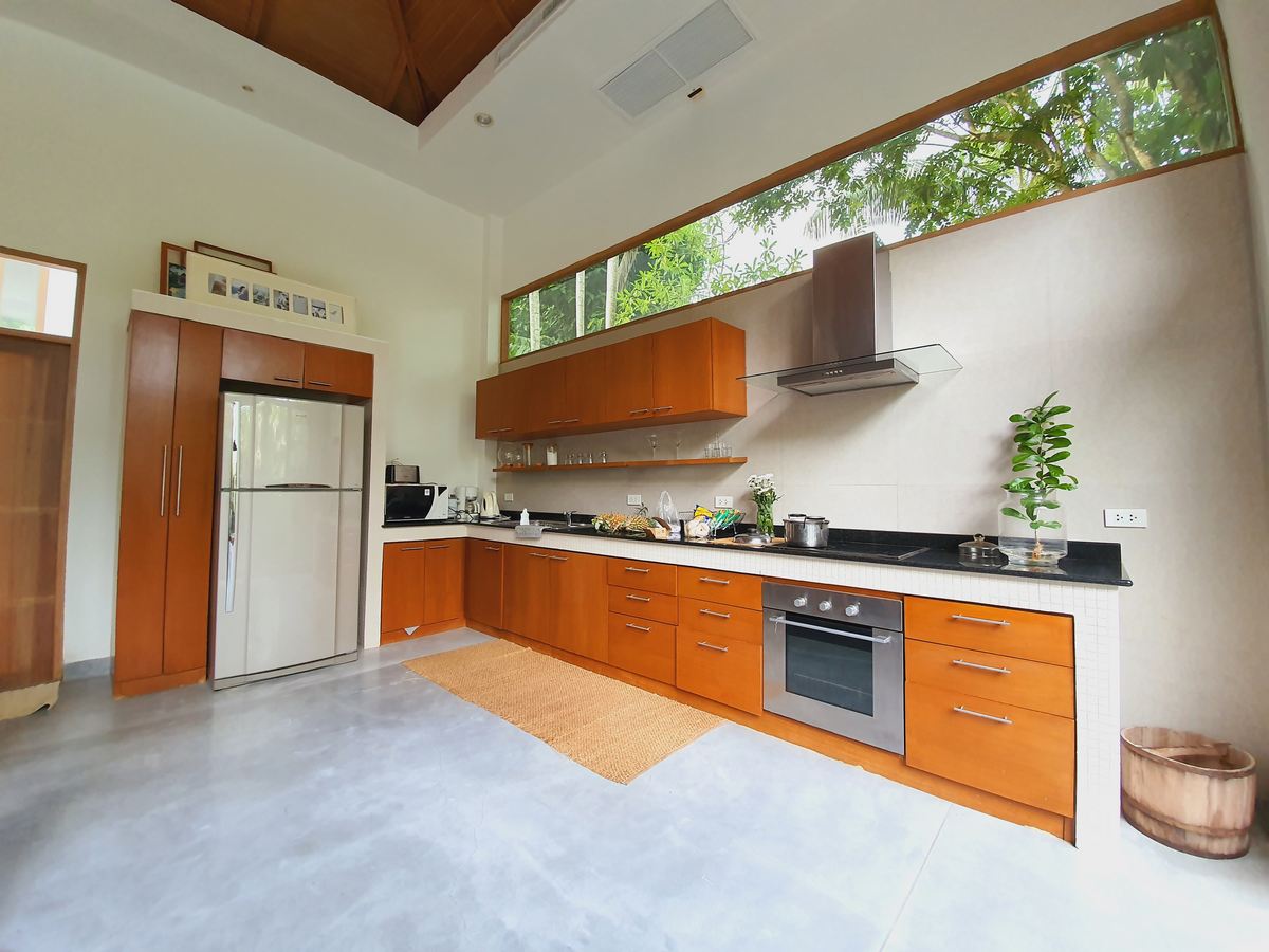 Lovable Pool Villa in Chalong