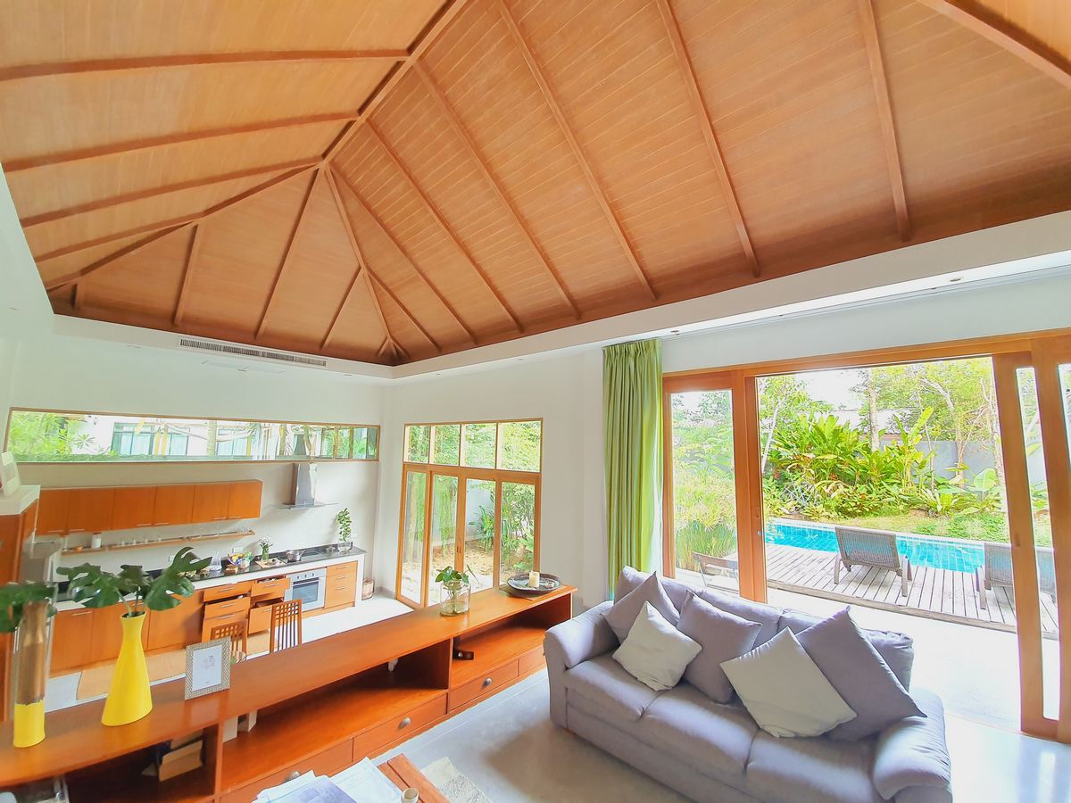 Lovable Pool Villa in Chalong