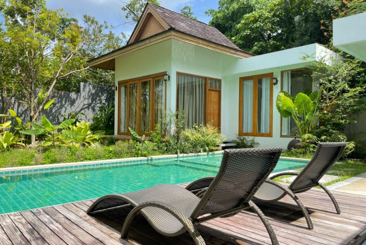 Lovable Pool Villa in Chalong
