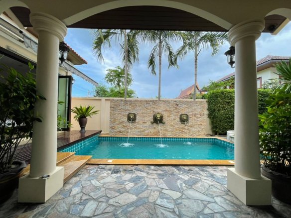 The Grand Master Pool Villa