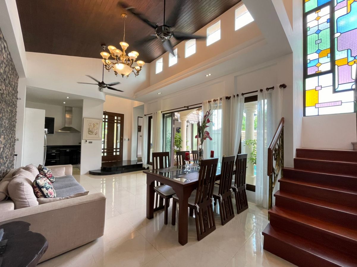 The Grand Master Pool Villa