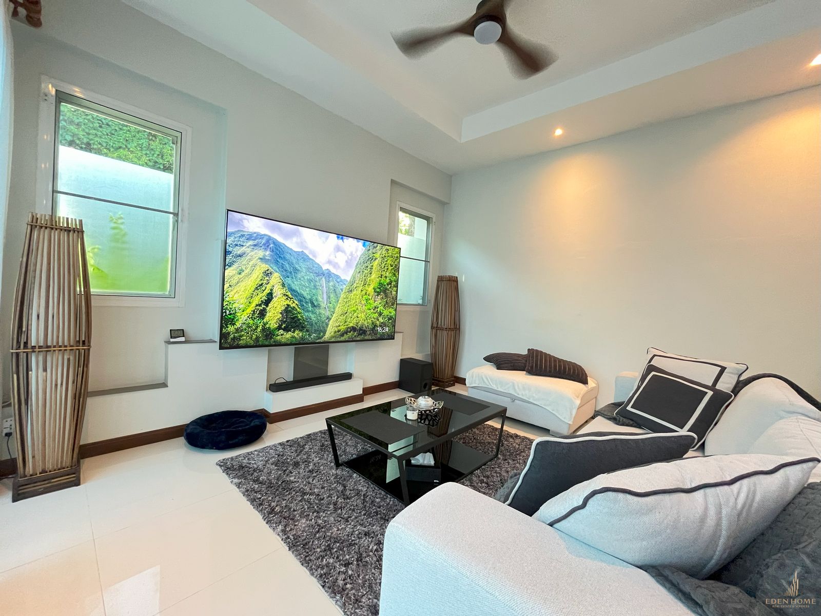 Stunning Thai Bali Tropical Pool Villa