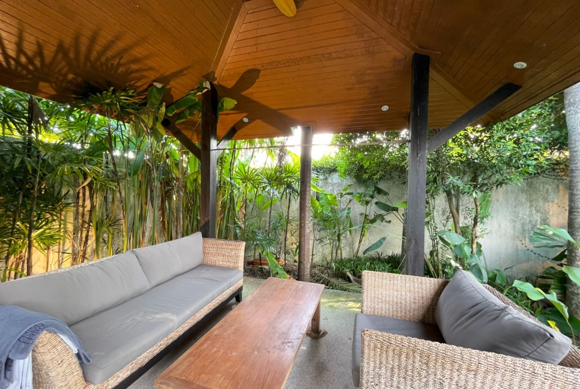 Stunning Thai Bali Tropical Pool Villa