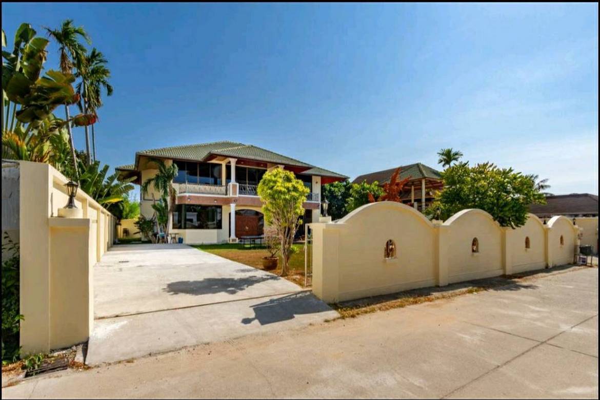 Peaceful Villa Rawai