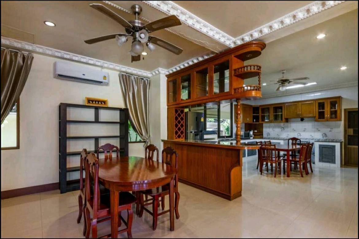 Peaceful Villa Rawai