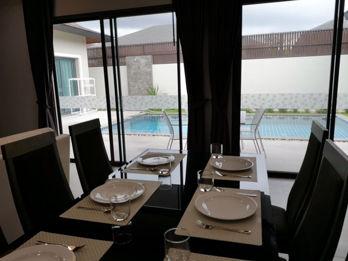 Pasak Private Pool Villa