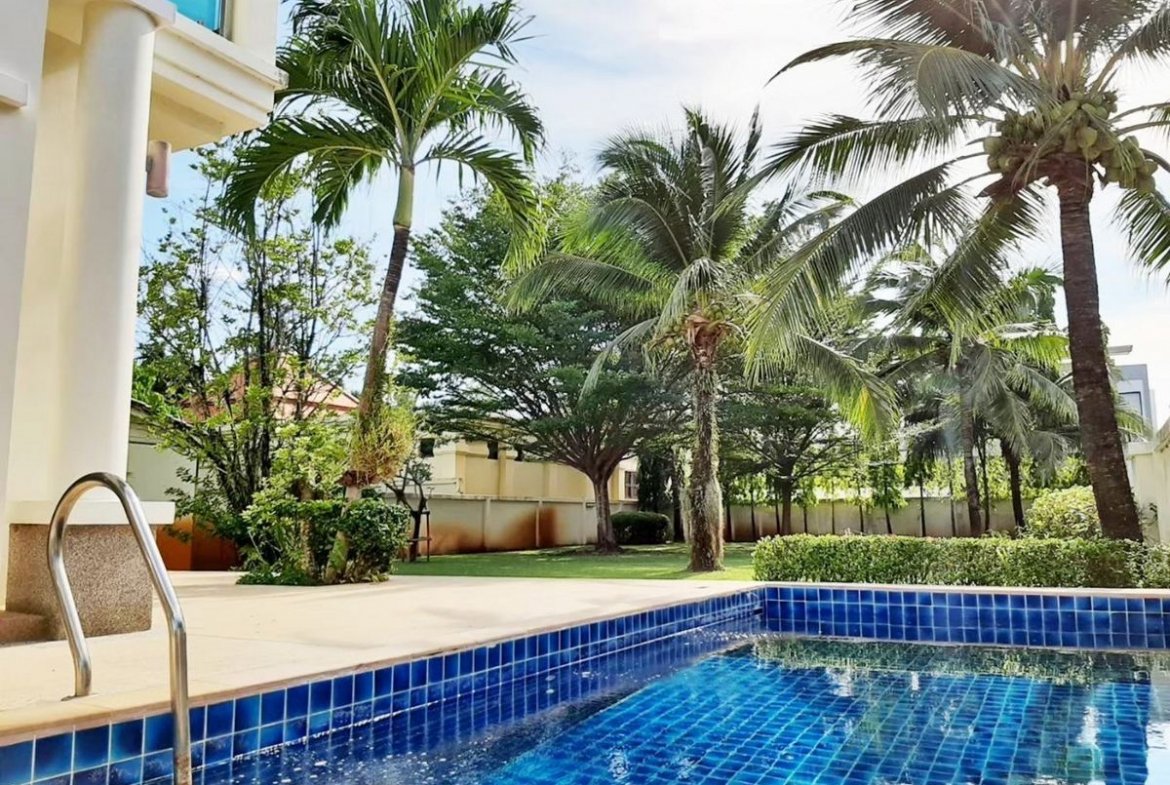 Huge Garden House