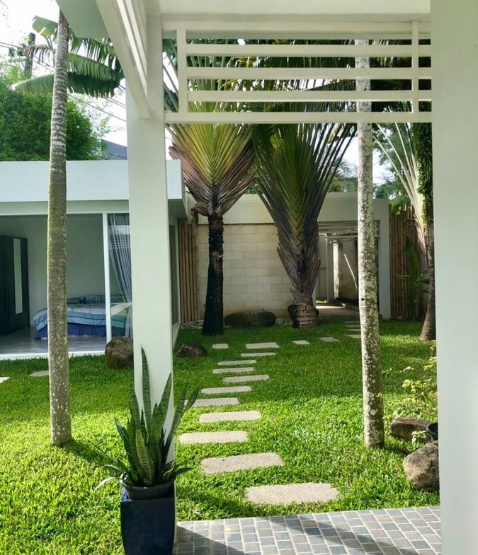 Layan Elegant Modern House