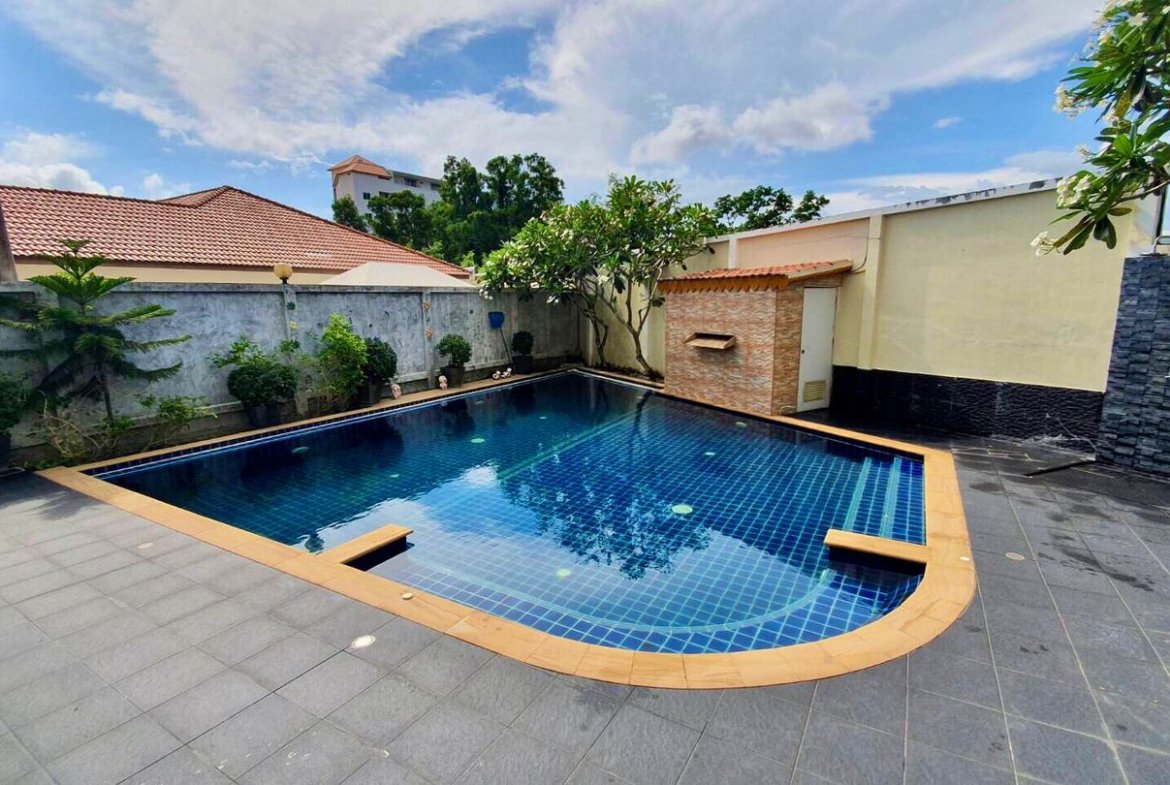 Sparkling House