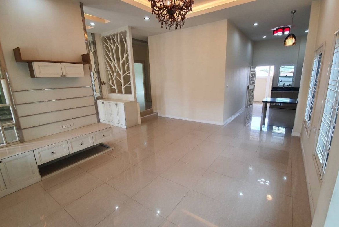 Sparkling House