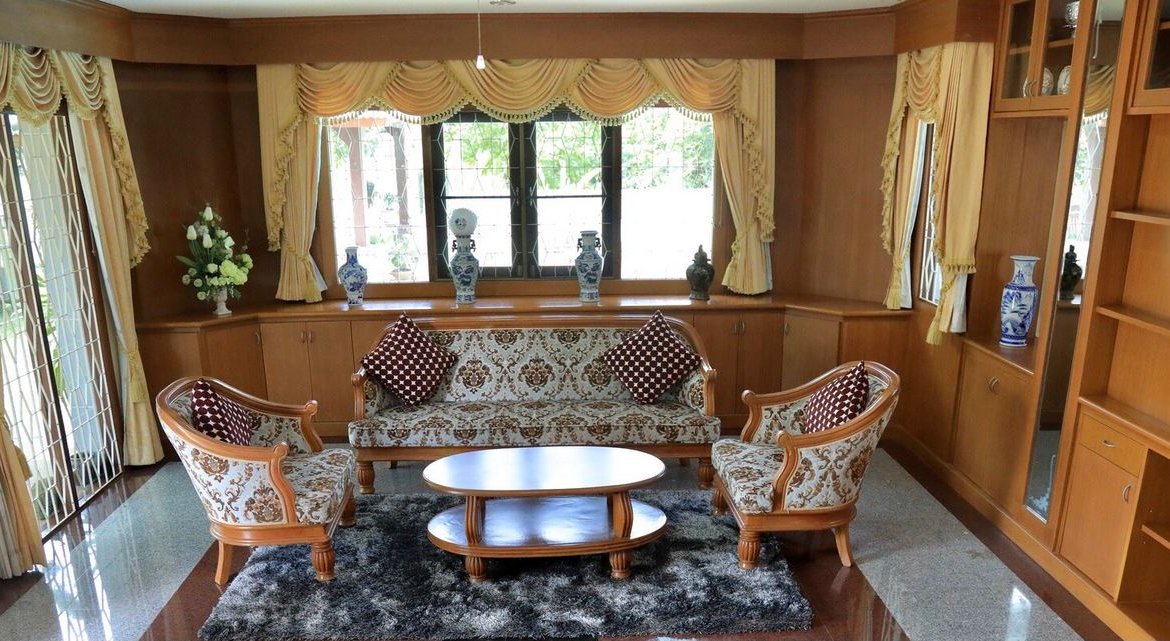 Gigantic House Kathu