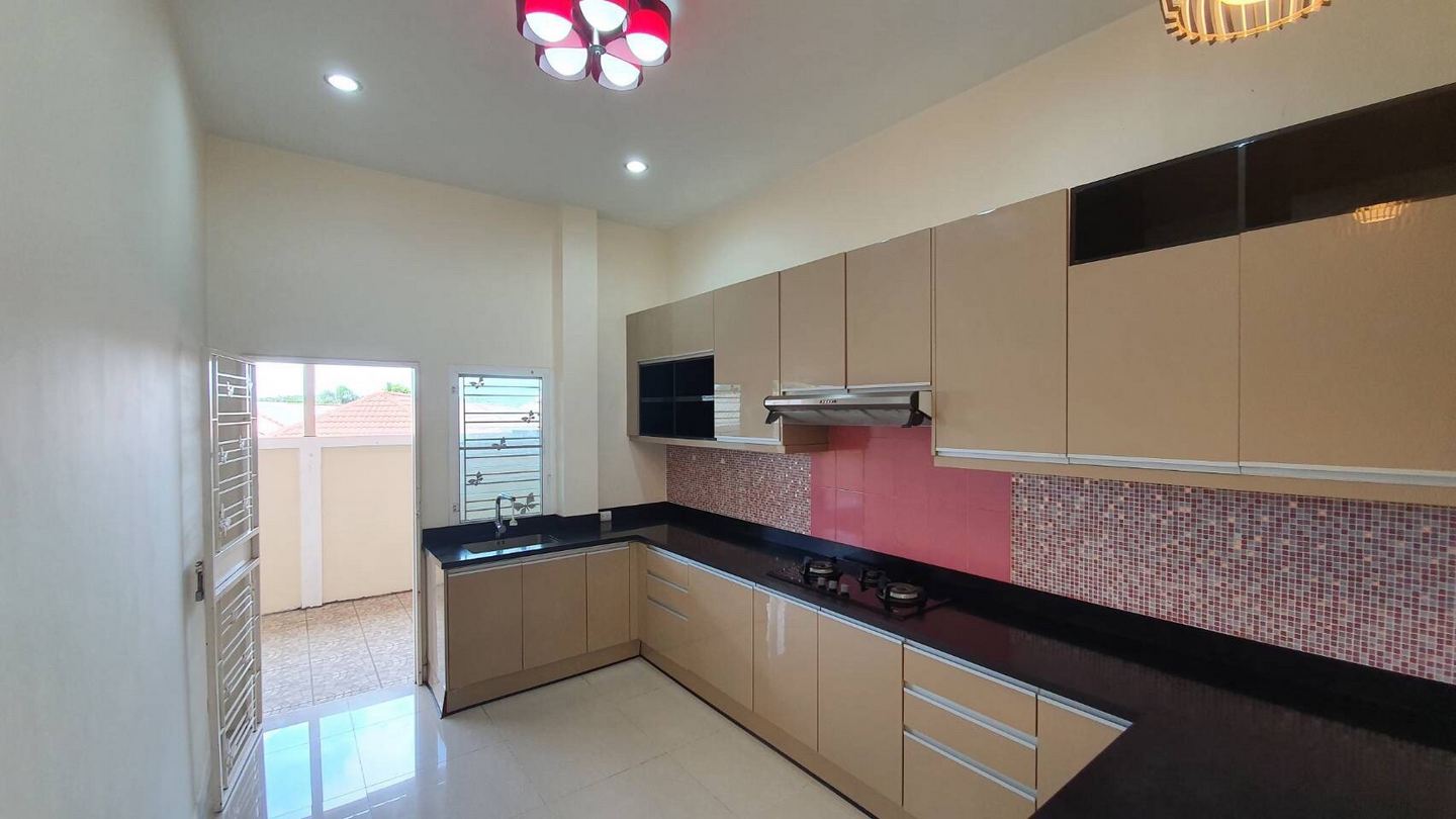 Sparkling House