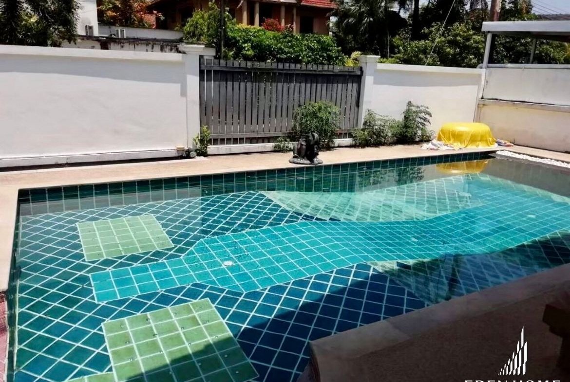 Kathu Pool House