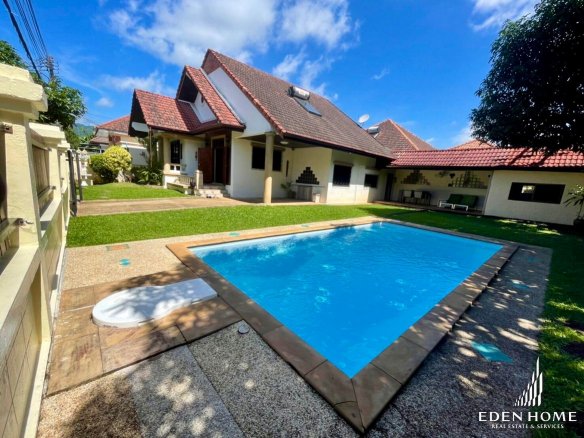 Thai Décor Pool House