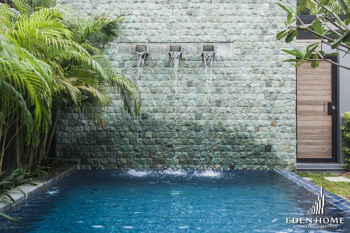 West Meet East Pool Villa