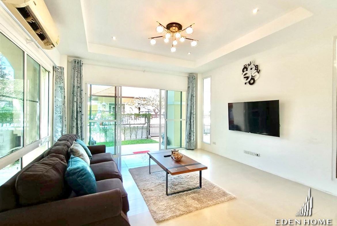 Modern Pool House Chalong