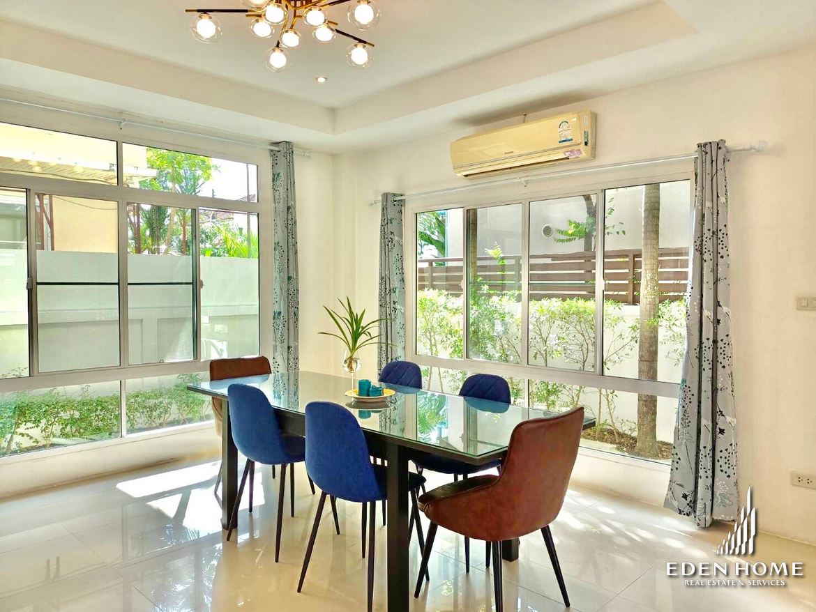 Modern Pool House Chalong