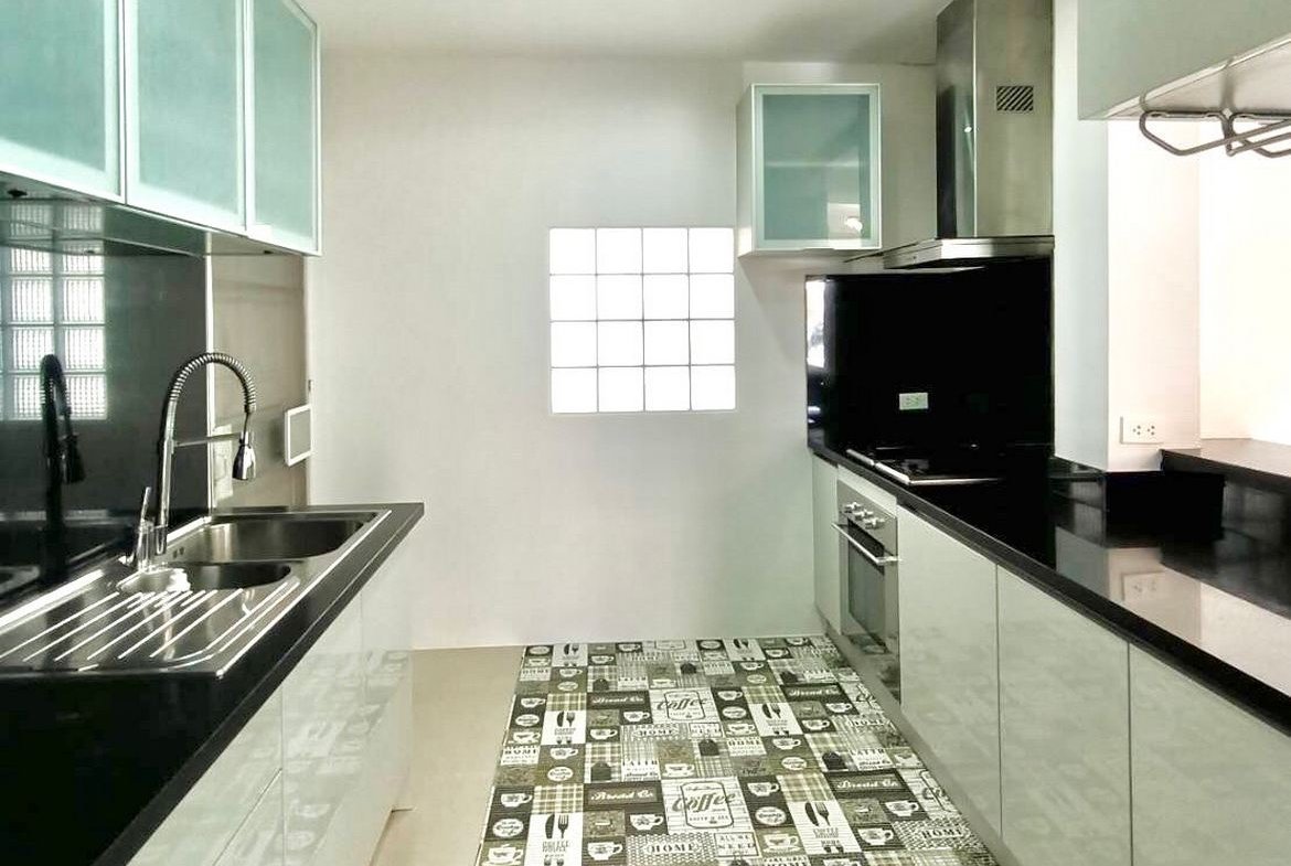 Modern Pool House Chalong