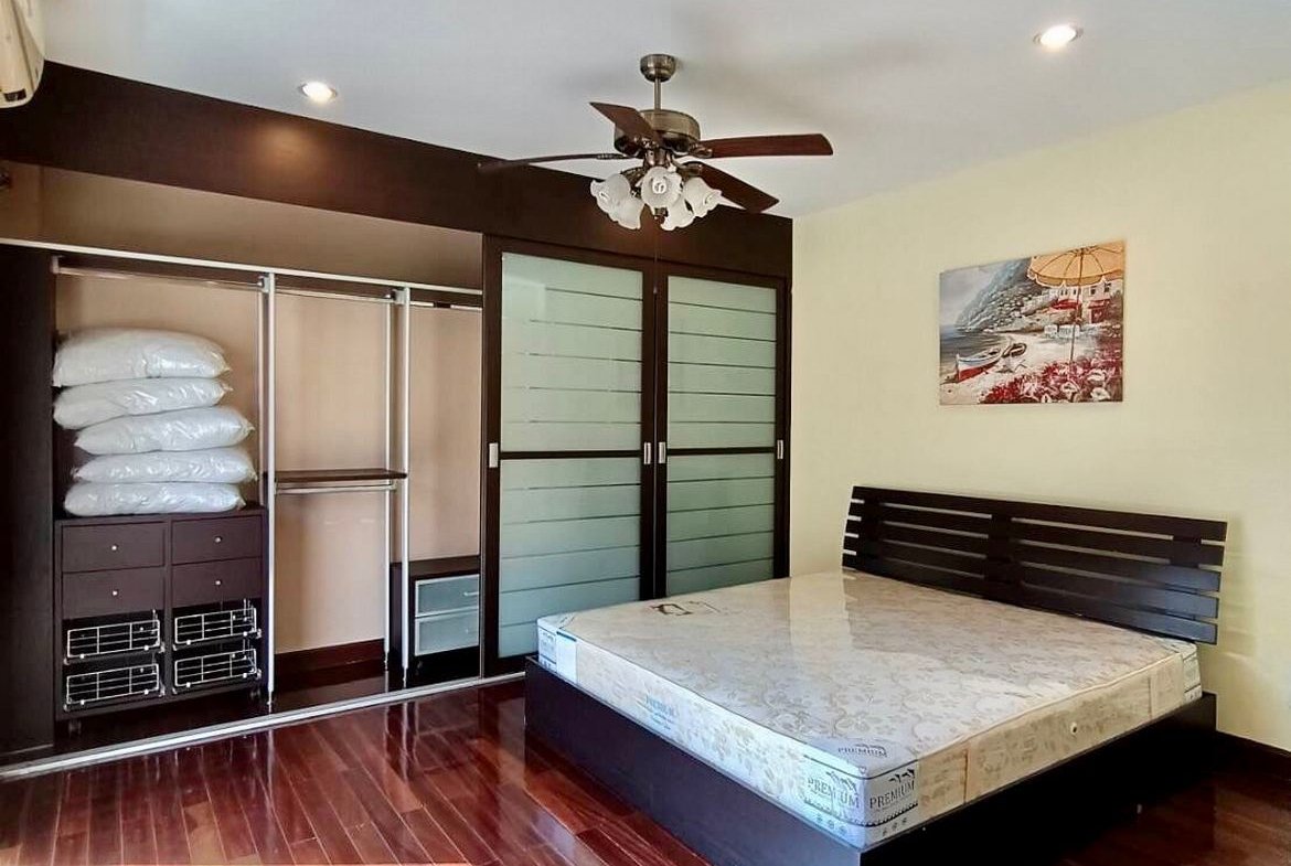 Modern Pool House Chalong