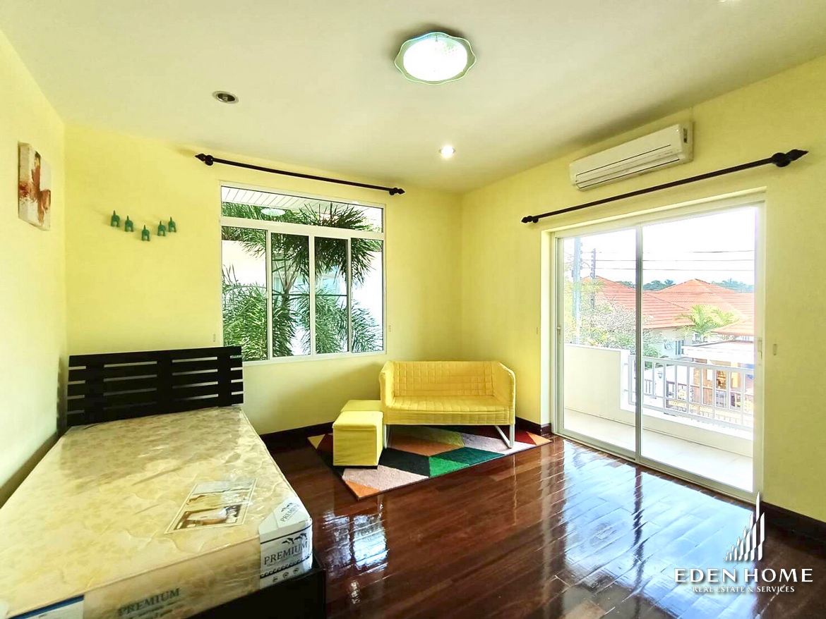 Modern Pool House Chalong