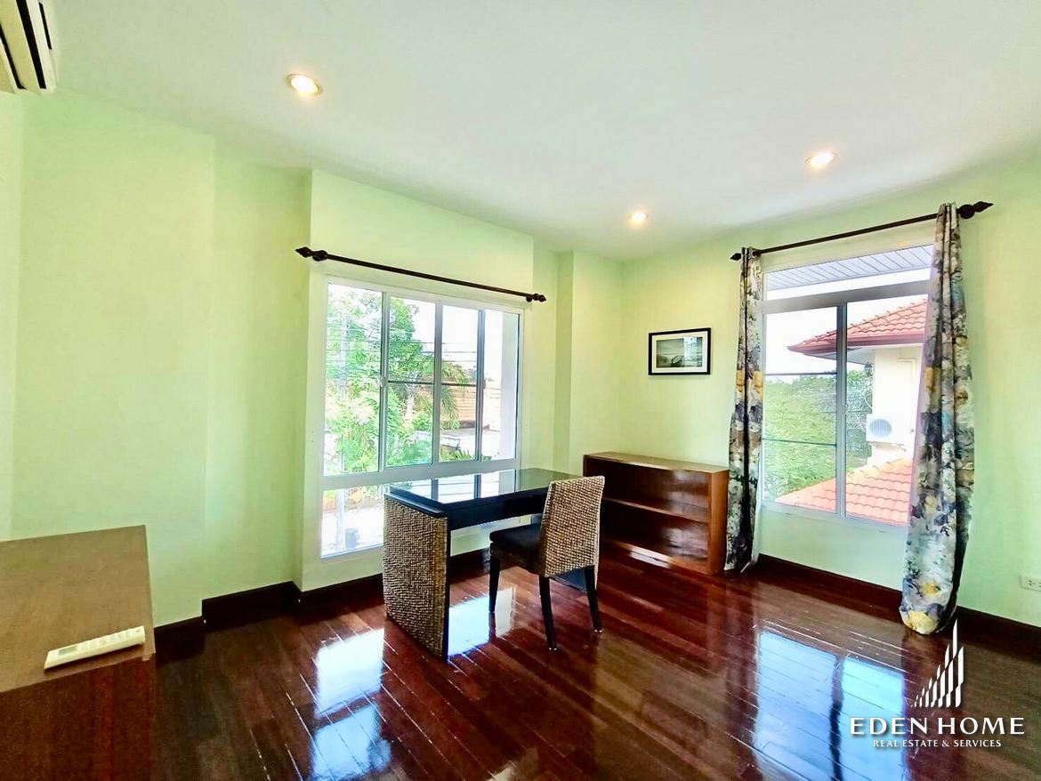 Modern Pool House Chalong