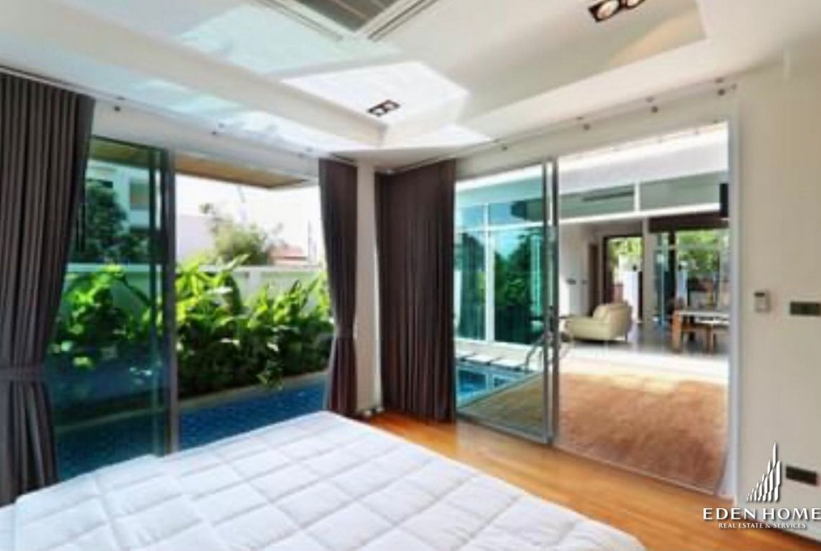 Contemporary Villa