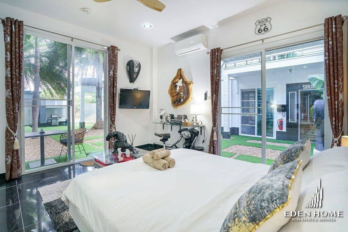 The Luxury Hollywood style.