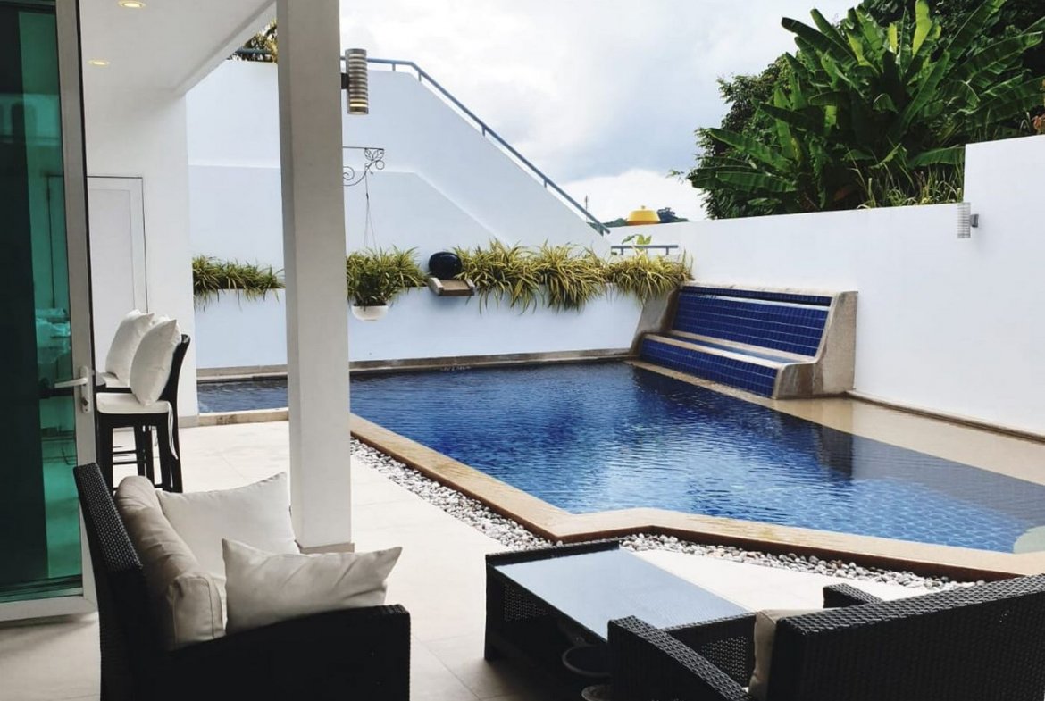 Chalong Pool villa