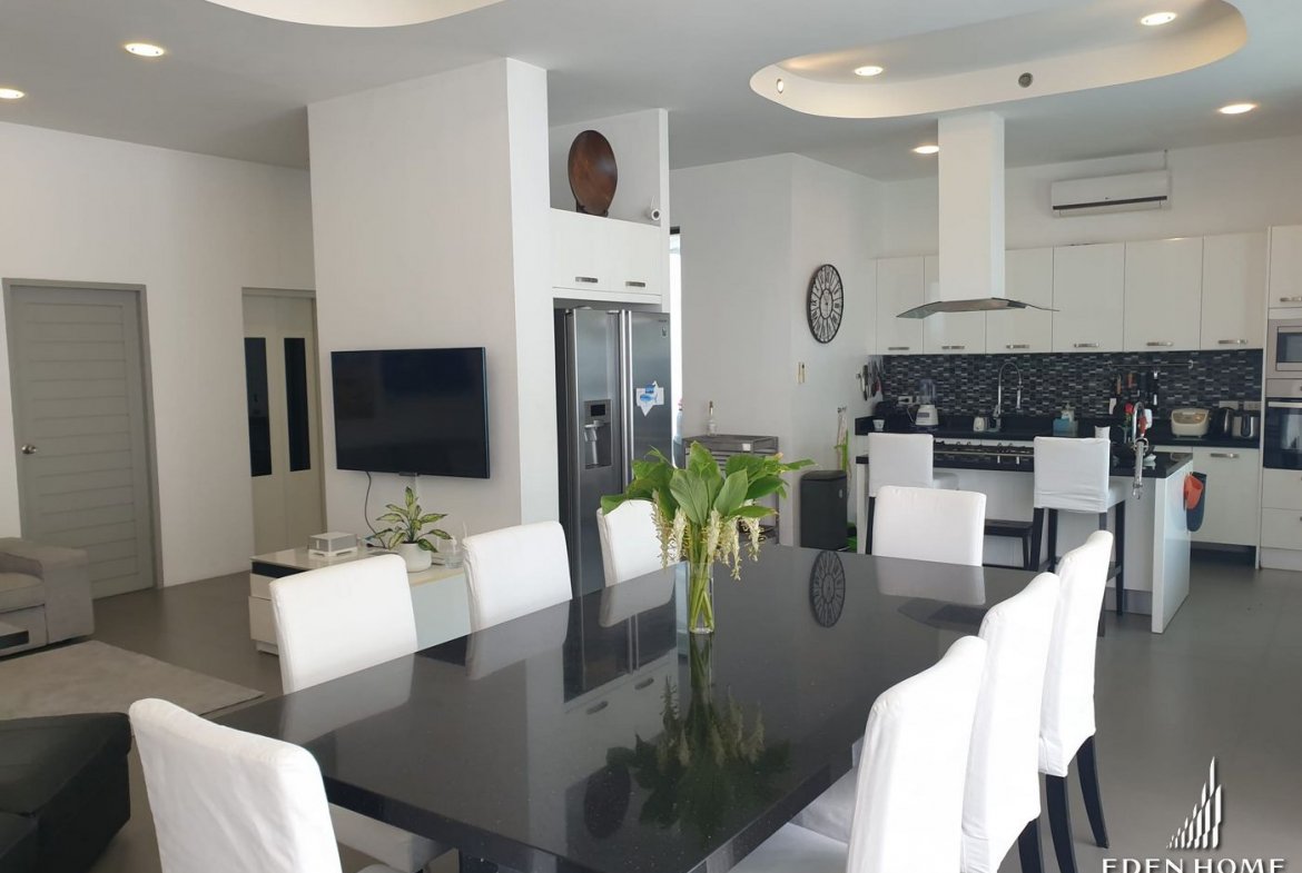 Chalong Pool villa