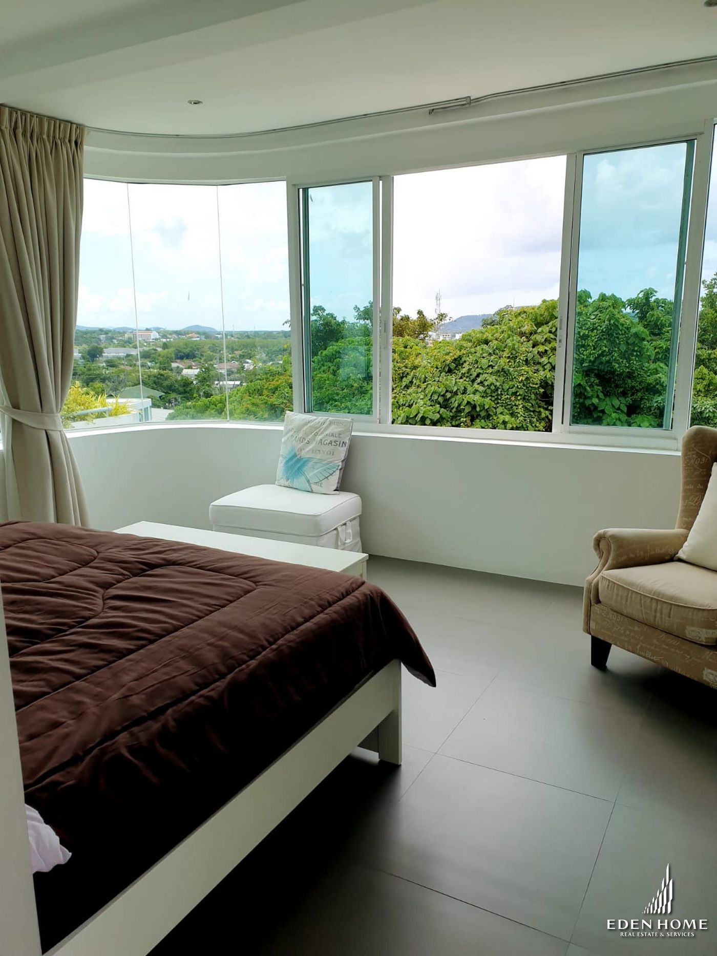 Chalong Pool villa