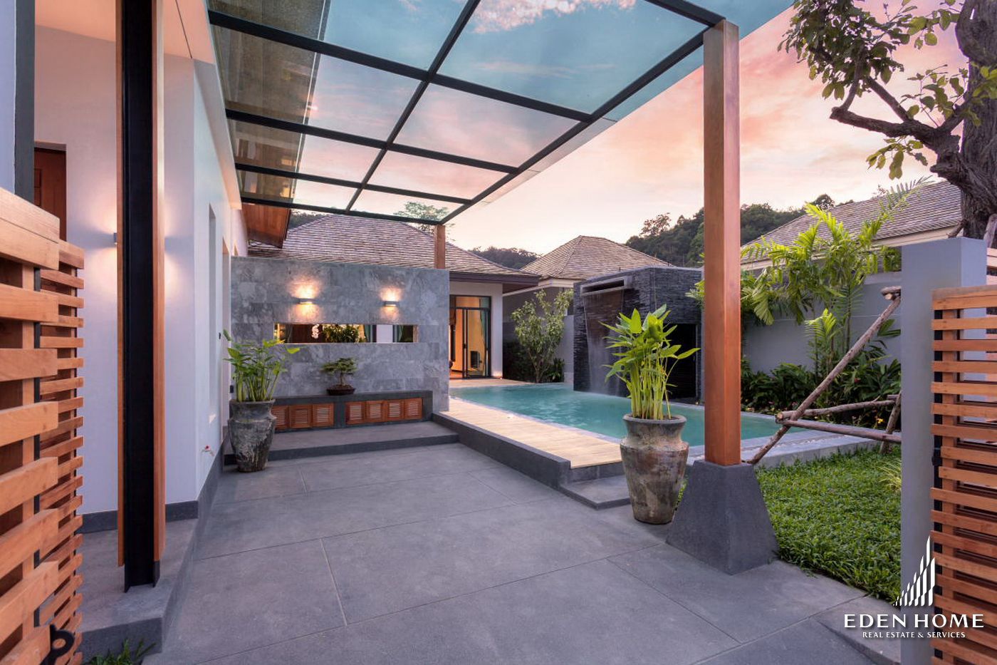 Pool villa in Kamala