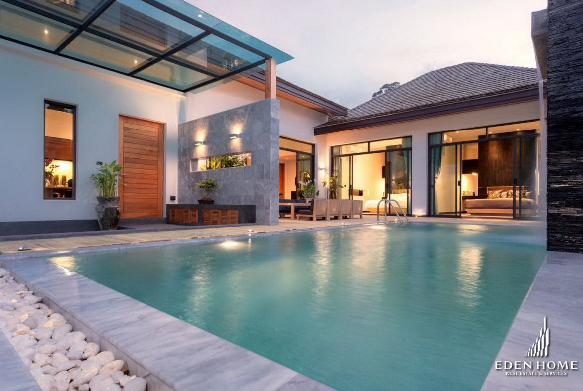 Pool villa in Kamala