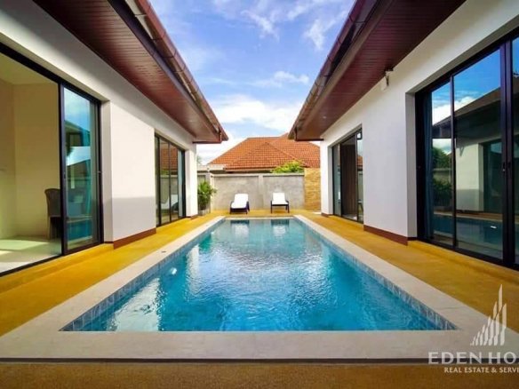 A Garden Style Pool Villa