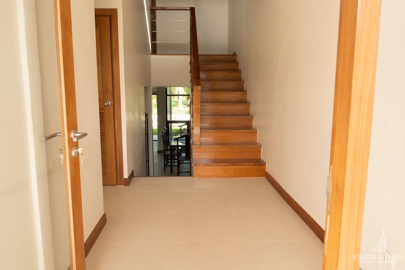 For Sale NOW! Golf View House