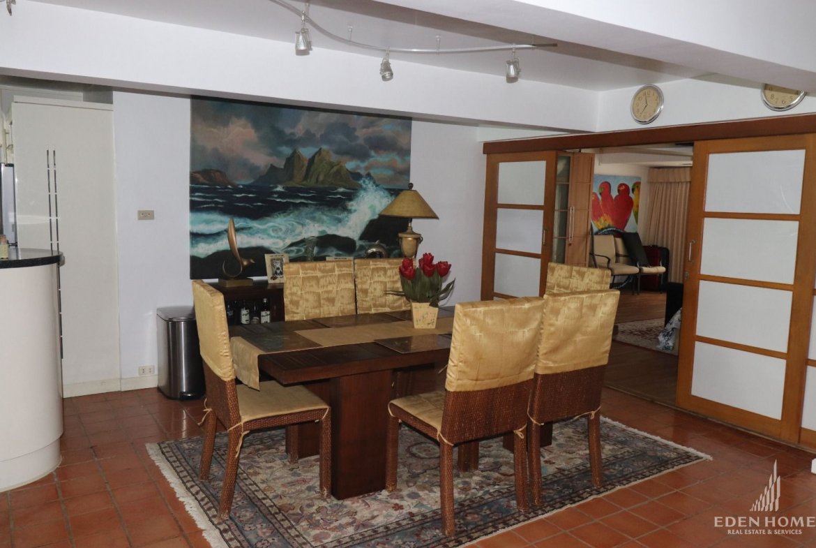 Penthouse Ocean front & Sea view residence in Kalim