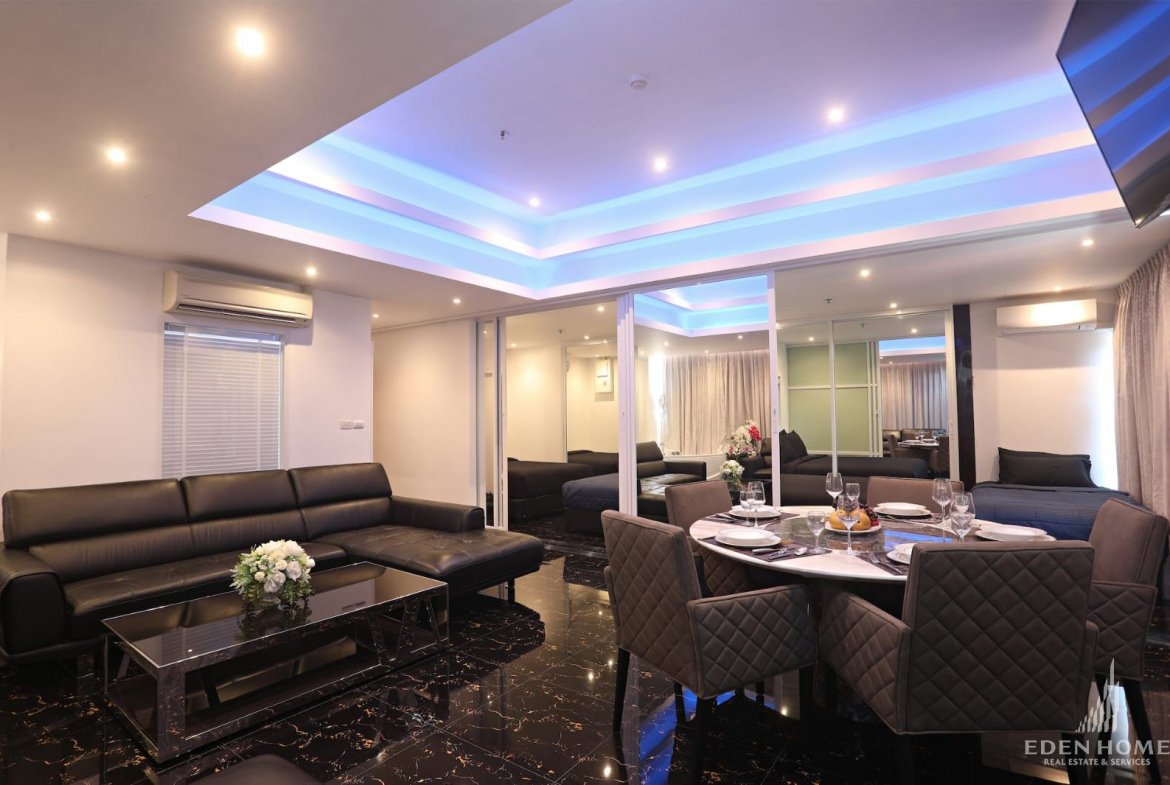 Luxury Sea View condominium in the heart of Patong
