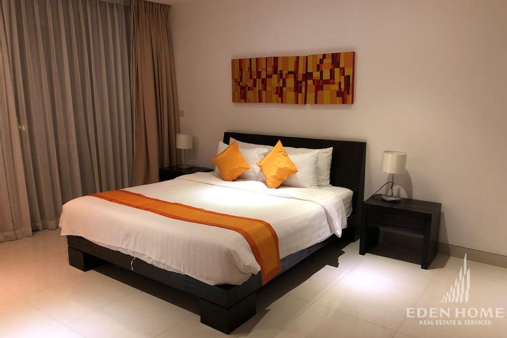 Harmonious pool access condo in Surin for sale