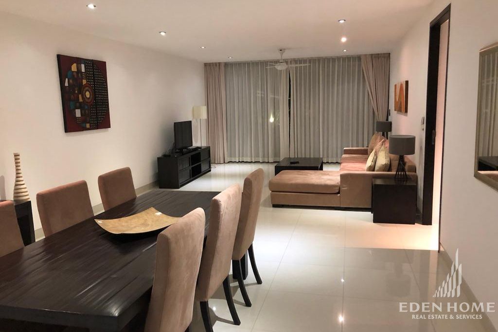 Harmonious pool access condo in Surin for sale